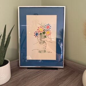 Pablo‎ Picasso Hands with Flowers Print 1958 Signed Framed Art Vintage 12 x 17.5